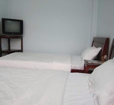 Hoa Cuc Xanh Mini Hotel Hue Esterno foto