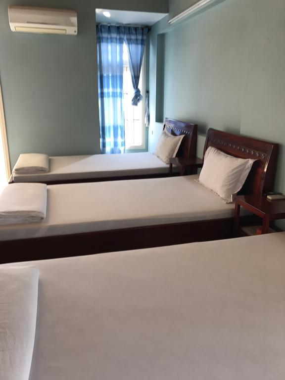 Hoa Cuc Xanh Mini Hotel Hue Esterno foto