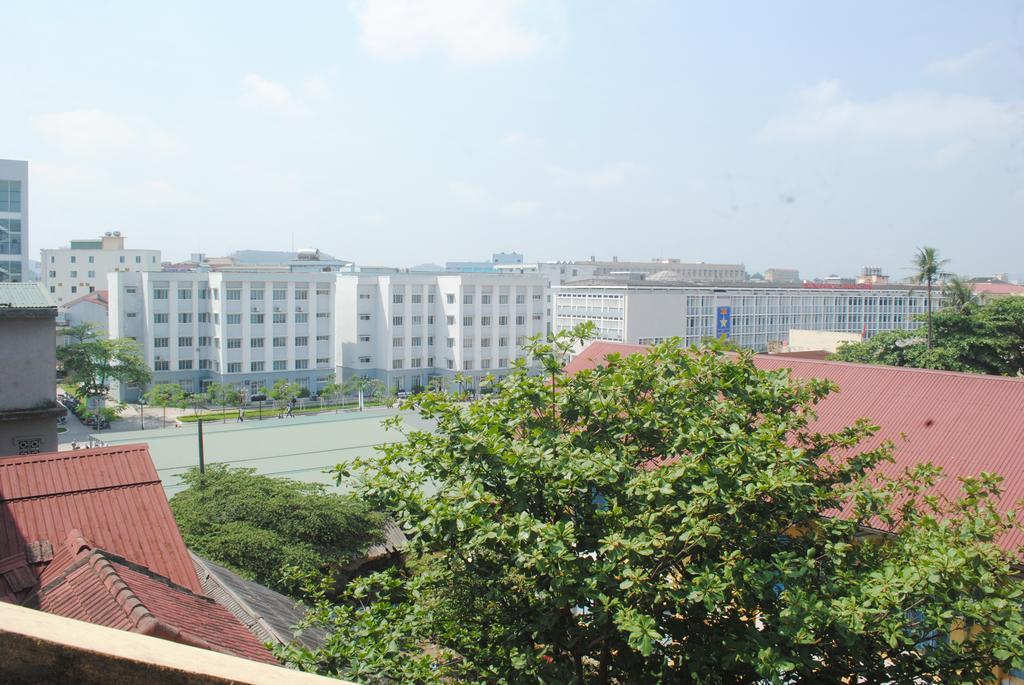 Hoa Cuc Xanh Mini Hotel Hue Esterno foto