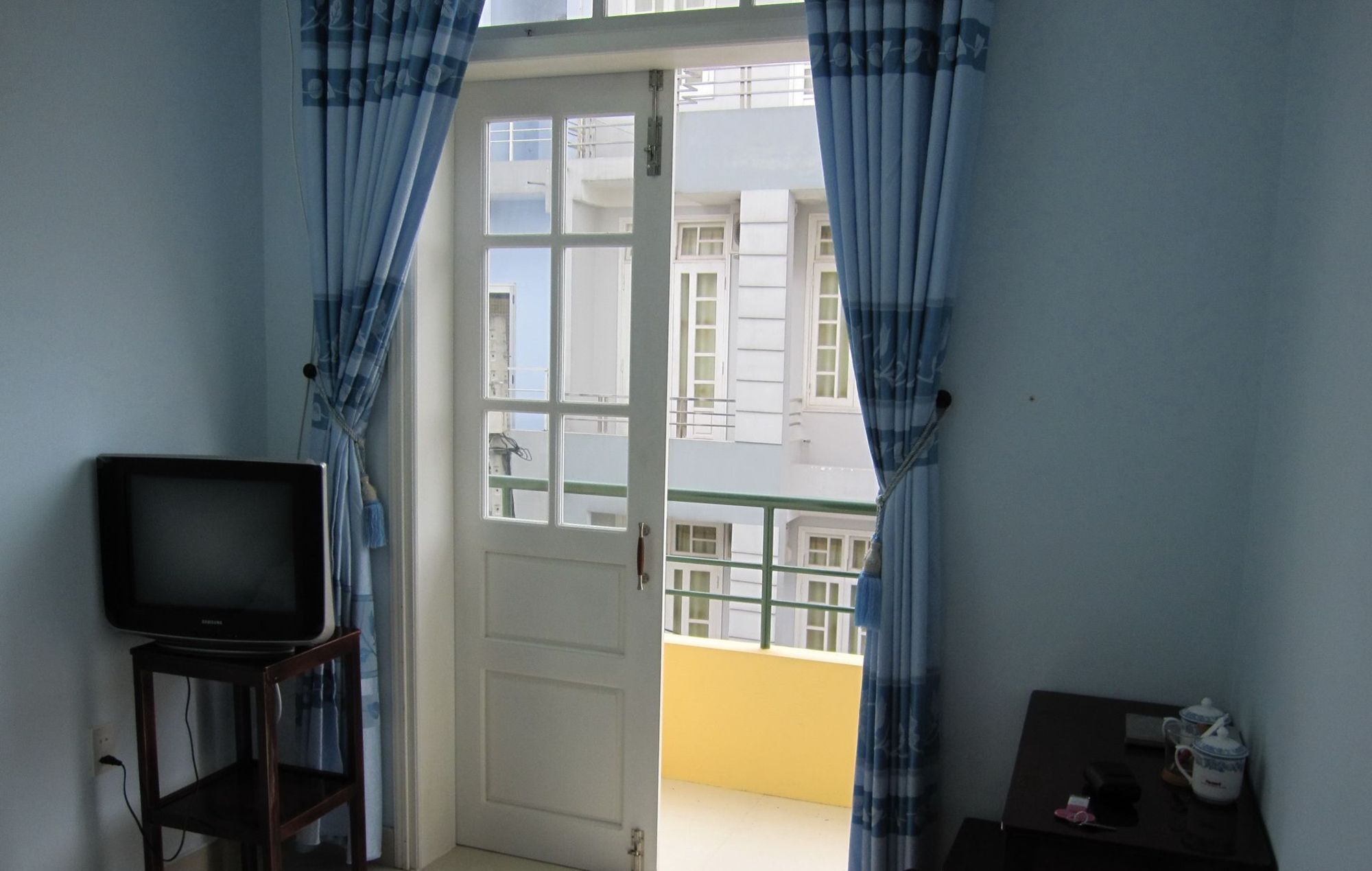 Hoa Cuc Xanh Mini Hotel Hue Esterno foto